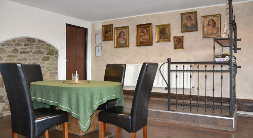 U Paluku Appartement Chrudim Buitenkant foto