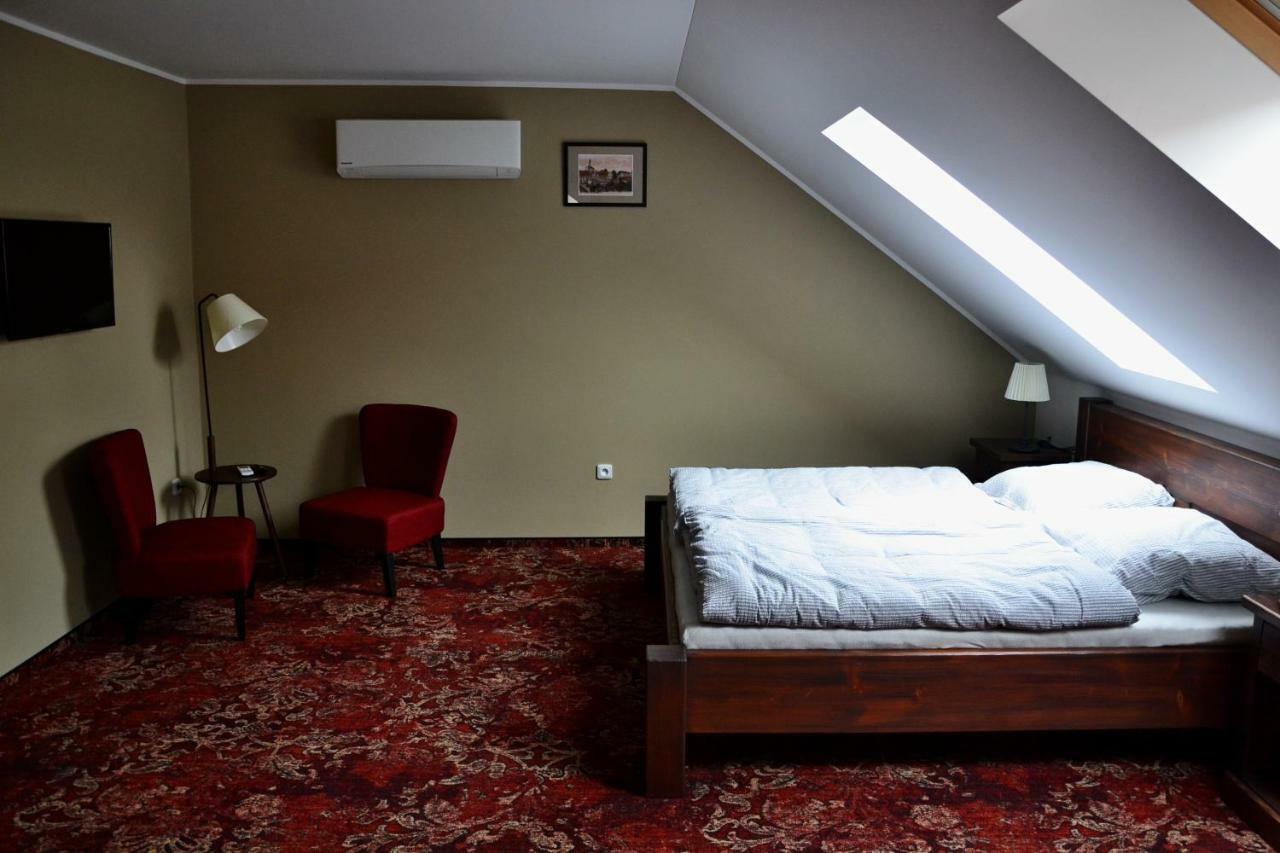 U Paluku Appartement Chrudim Buitenkant foto