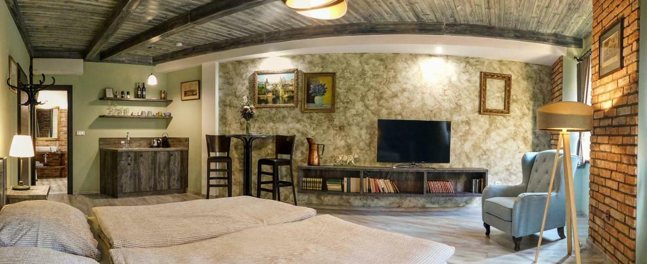 U Paluku Appartement Chrudim Buitenkant foto